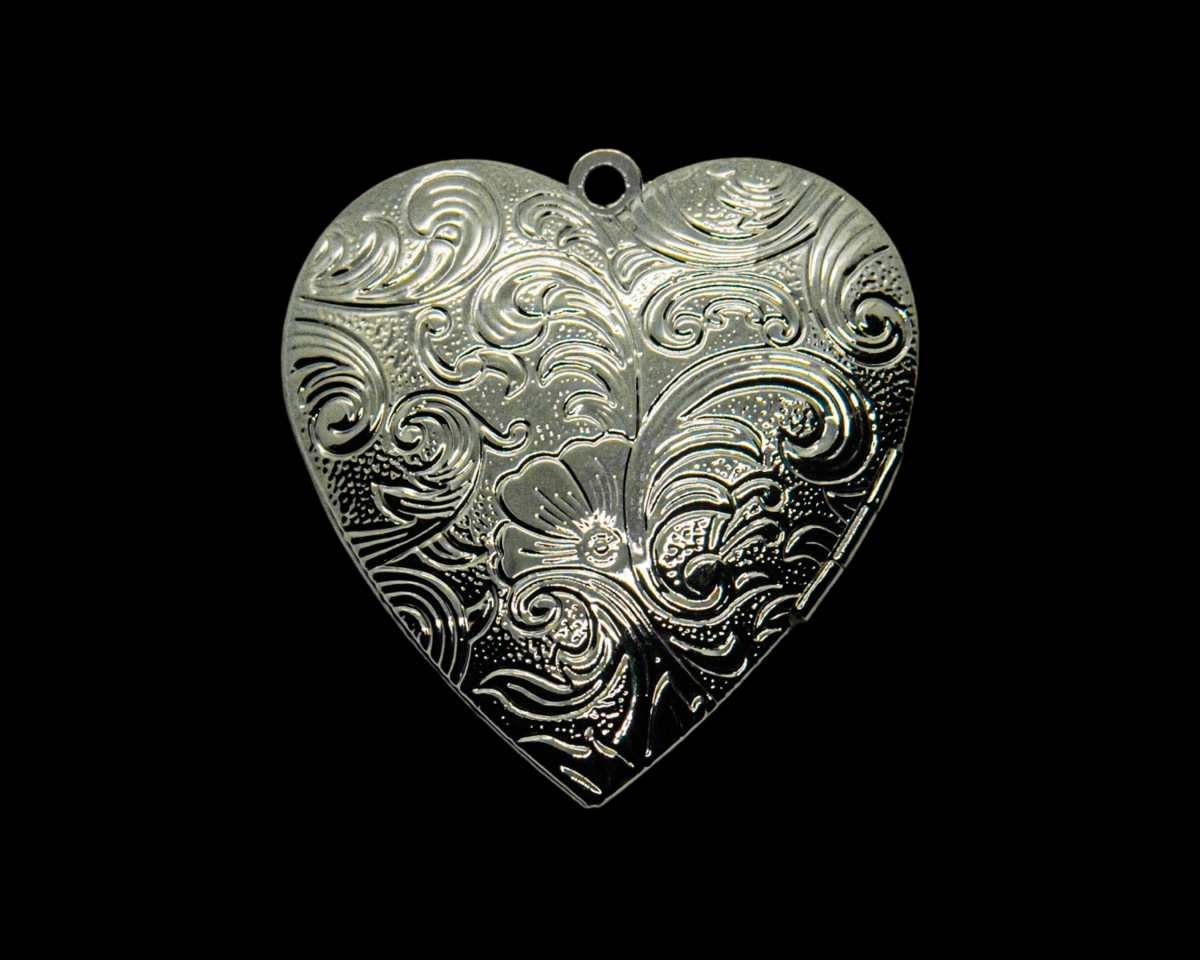 Кулон крупное сердце для фото; цвет серебро, 42*39мм