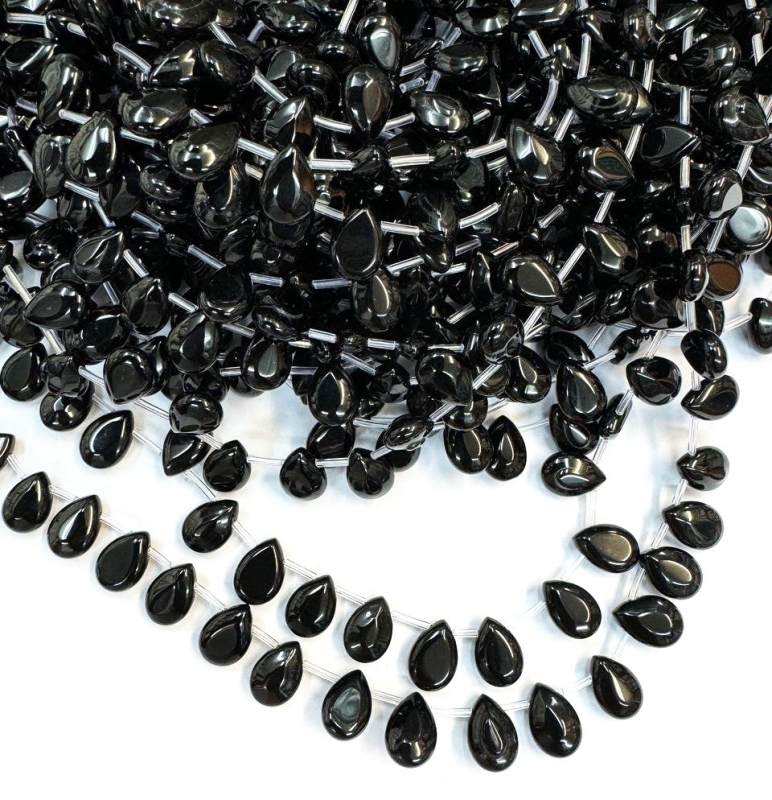 Агат черный форма каплевидная размер 10*14мм натуральный камень Черный