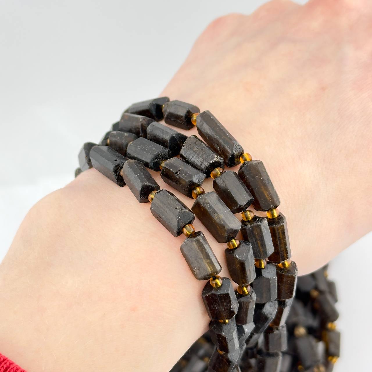 Бусины Турмалин средней размер бусины 7*12мм натуральный камень